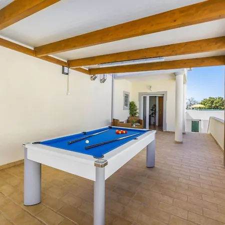 Villa Casa Grande By *